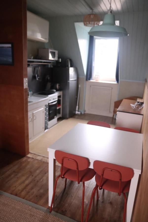 Appartement Avec Vue Sur Mer Carantec Exterior foto